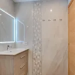 Daire Exclusive 2bedrm Aircon 200m